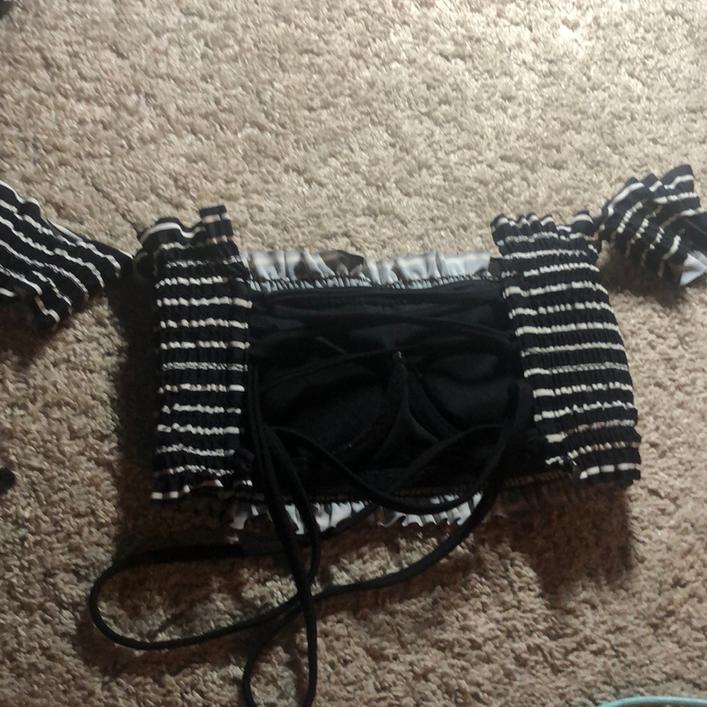 Target bikini top - Picture 2 of 3